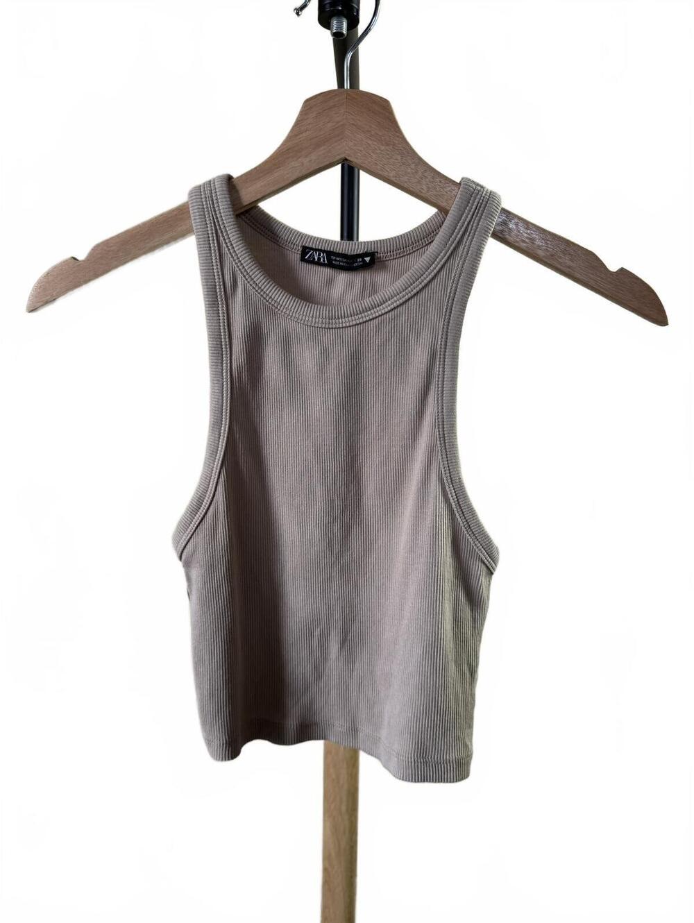 Zara Ribbed Crop Tank Top in Beige